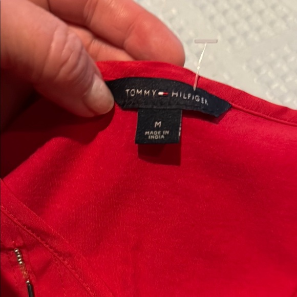 Red Sleeveless Top - Picture 10 of 12